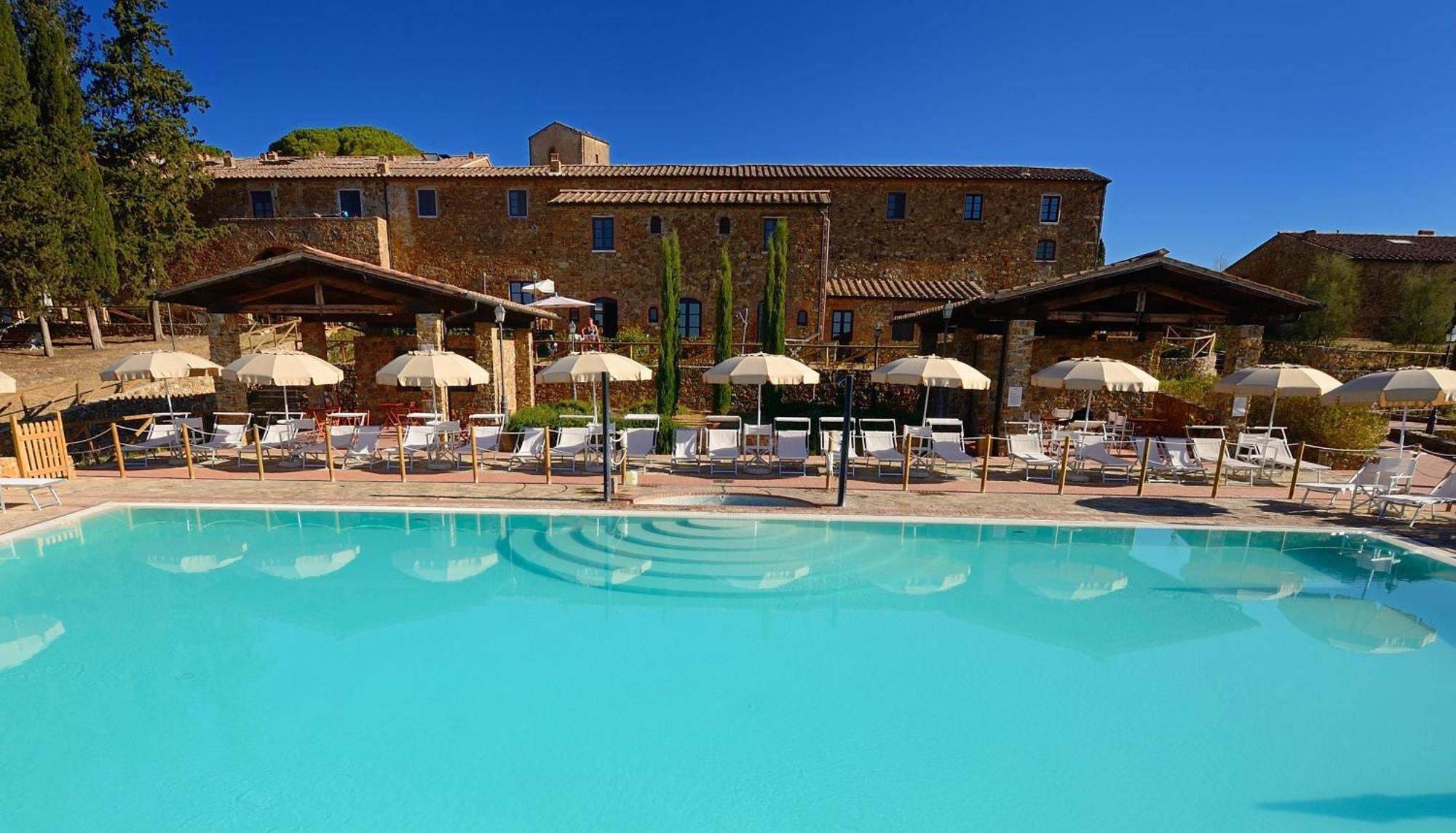 Antico Borgo Casalappi 5*