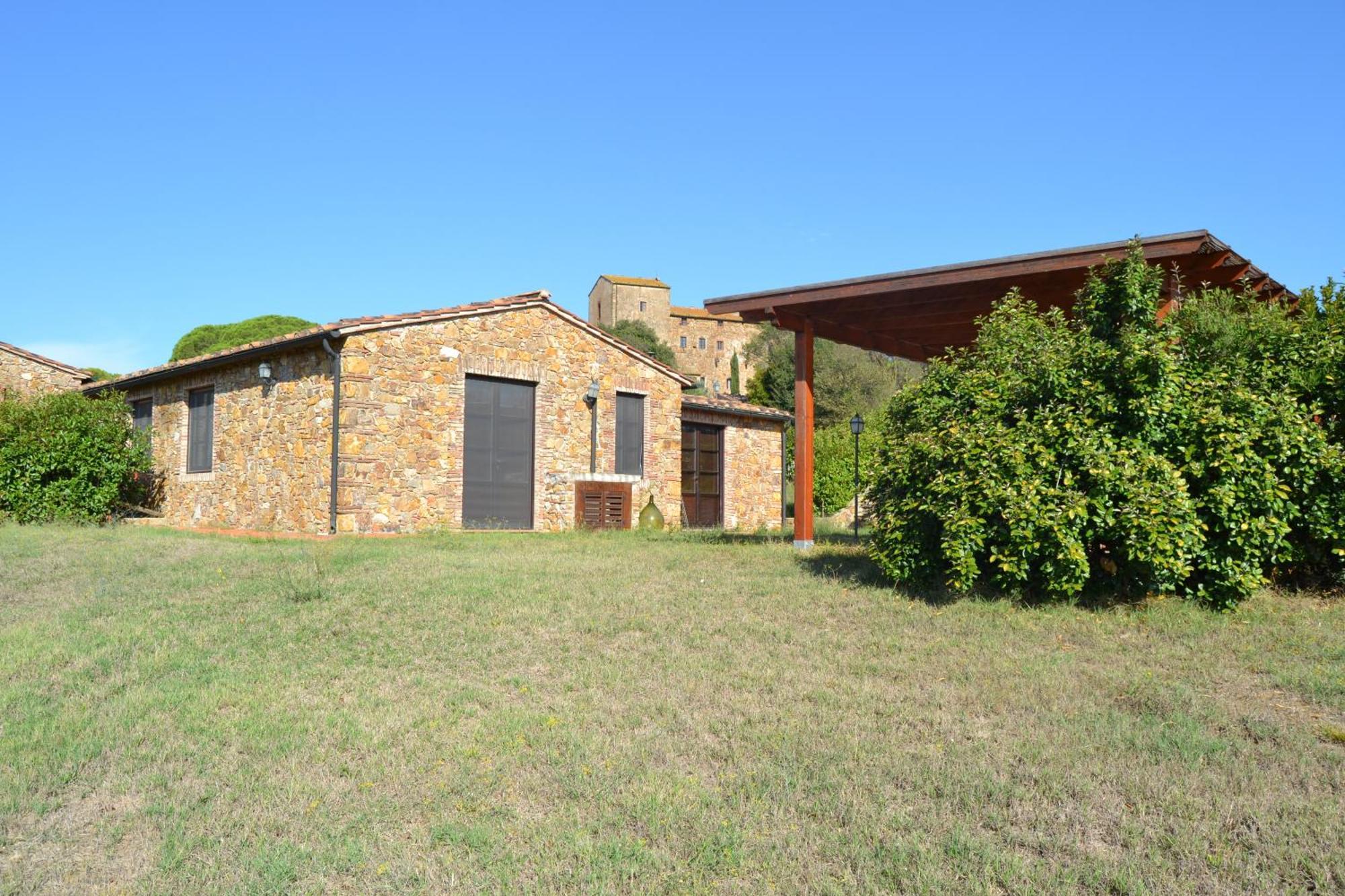 Antico Borgo Casalappi Aparthotel 5*